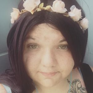 Meet your Posher, Clarissa